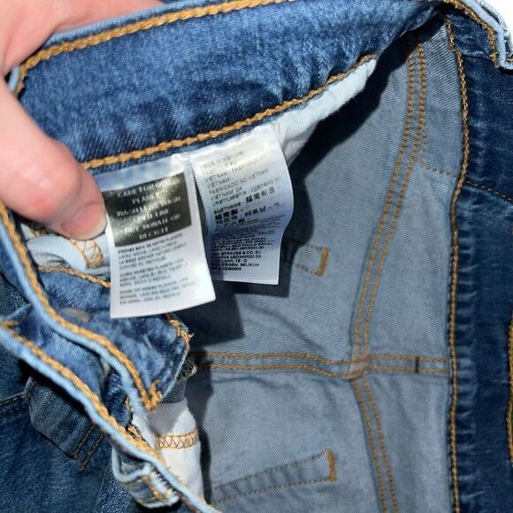 LEVI 505 Men’s Medium Wash Straight Leg Jeans Size W34 L29 - Picture 6 of 9